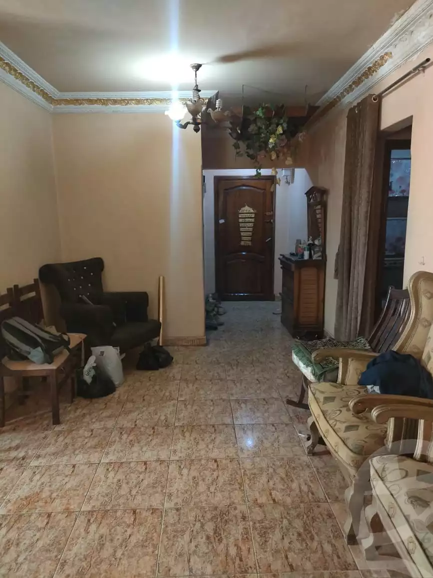 https://aqarmap.com.eg/en/listing/5573529-for-sale-qalyubia-shubra-el-khaima-shubra-el-khaima-city-hamis-st