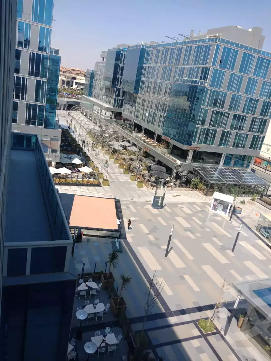 https://aqarmap.com.eg/en/listing/6063232-for-sale-cairo-el-sheikh-zayed-city-compounds-capital-business-park