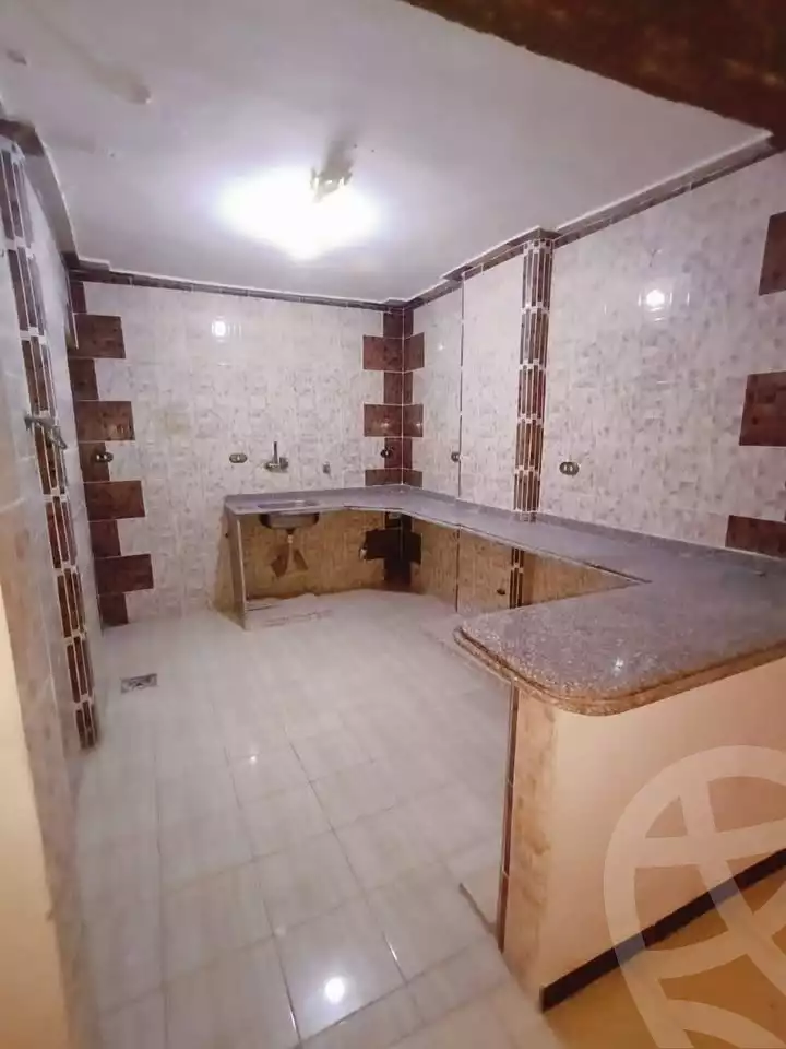 https://aqarmap.com.eg/en/listing/5579160-for-rent-cairo-mokattam-lhdb-l-ly-shareaa-9
