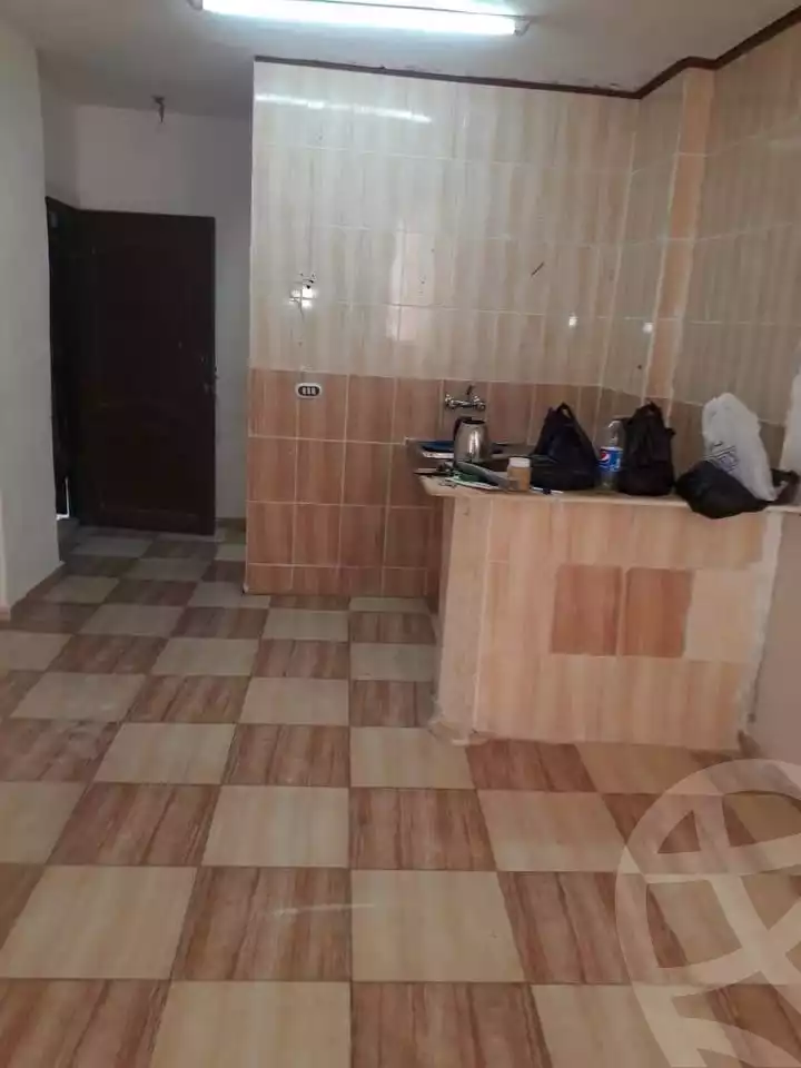 https://aqarmap.com.eg/en/listing/5579396-for-rent-alexandria-el-hanouvel-el-warsha-st