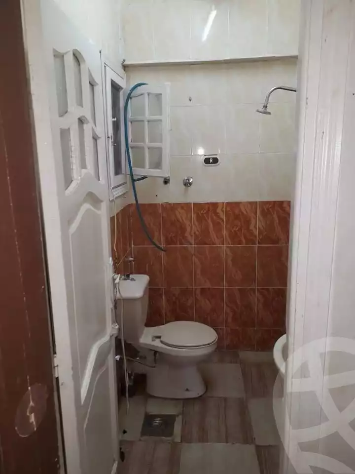 https://aqarmap.com.eg/en/listing/5579396-for-rent-alexandria-el-hanouvel-el-warsha-st