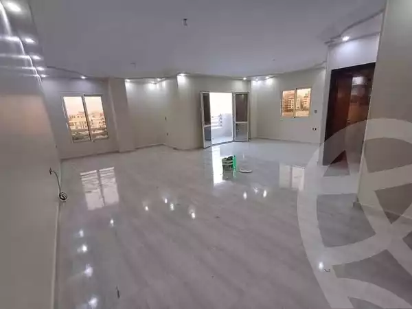 https://aqarmap.com.eg/en/listing/5581398-for-rent-cairo-mokattam-lhdb-l-ly