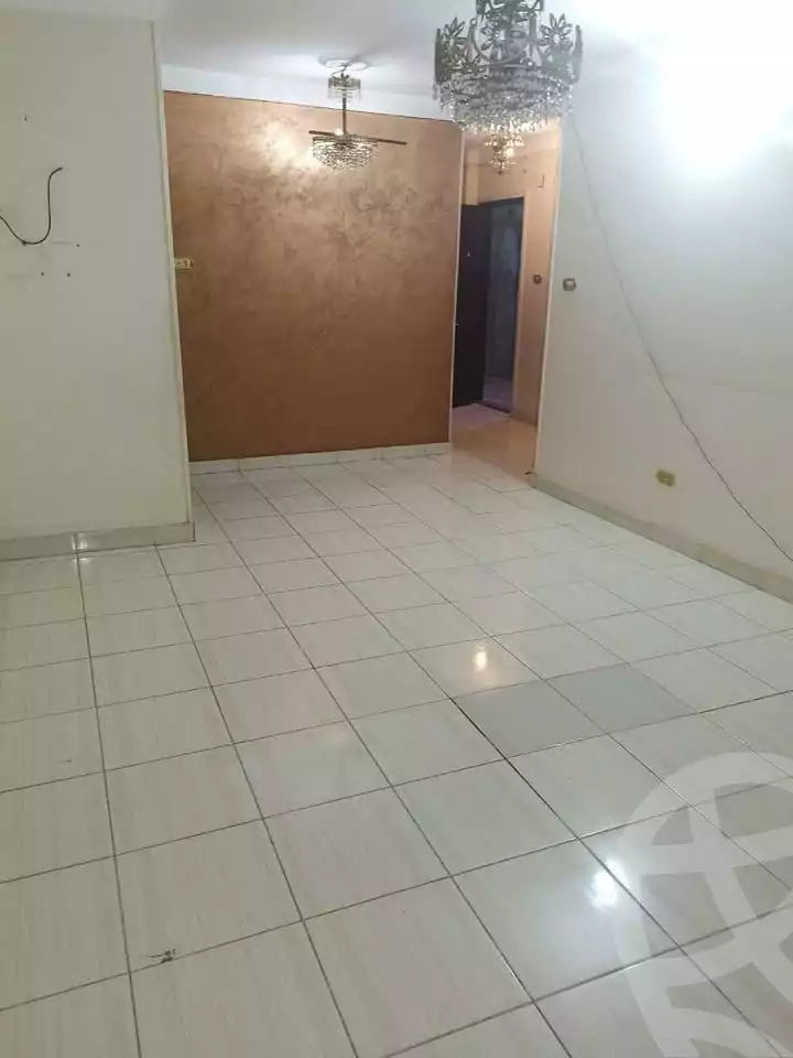 https://aqarmap.com.eg/en/listing/5581922-for-rent-cairo-mokattam-lhdb-l-ly-shareaa-9