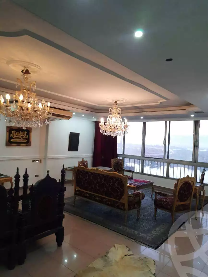 https://aqarmap.com.eg/en/listing/5581932-for-sale-cairo-shoubra-corniche-el-nile-st