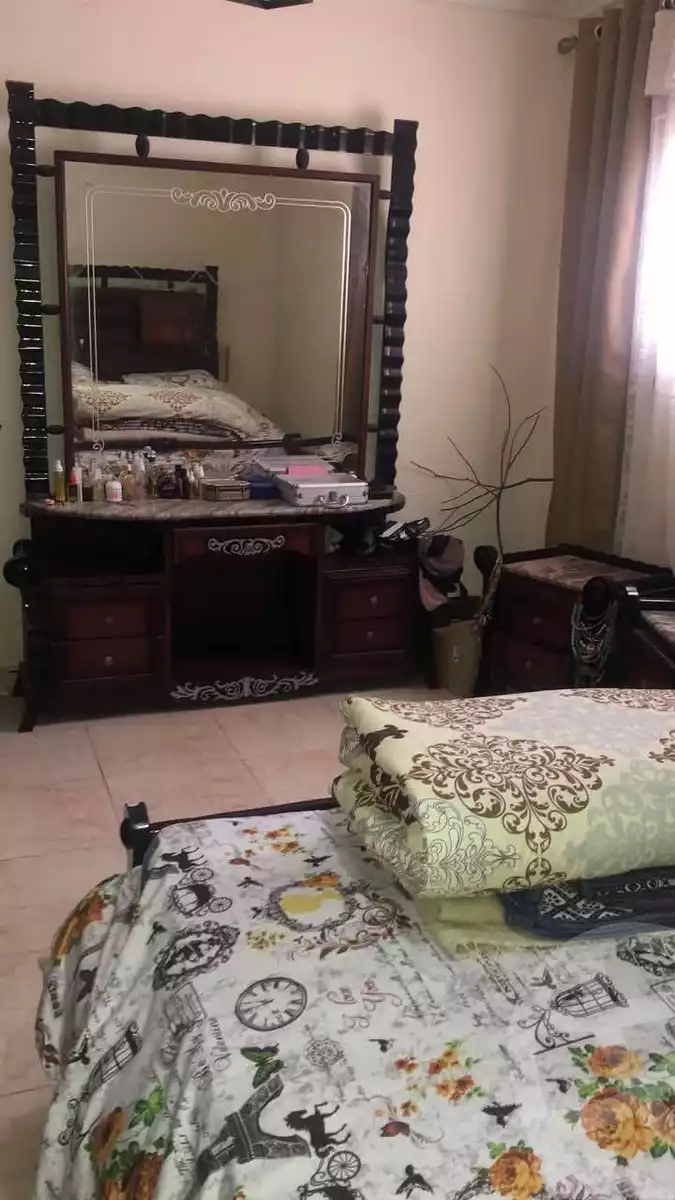 https://aqarmap.com.eg/ar/listing/5582511-for-rent-alexandria-l-jmy-bw-ywsf