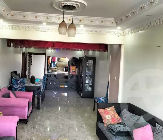 https://aqarmap.com.eg/en/listing/5584648-for-sale-cairo-helwan-helwan-el-sharkeya-ryad-pasha-st