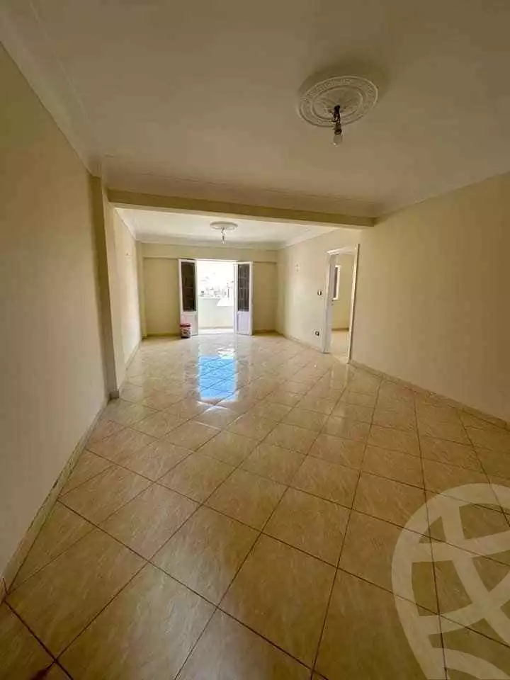 https://aqarmap.com.eg/en/listing/5584812-for-rent-alexandria-l-jmy-lbytsh-el-hay-st