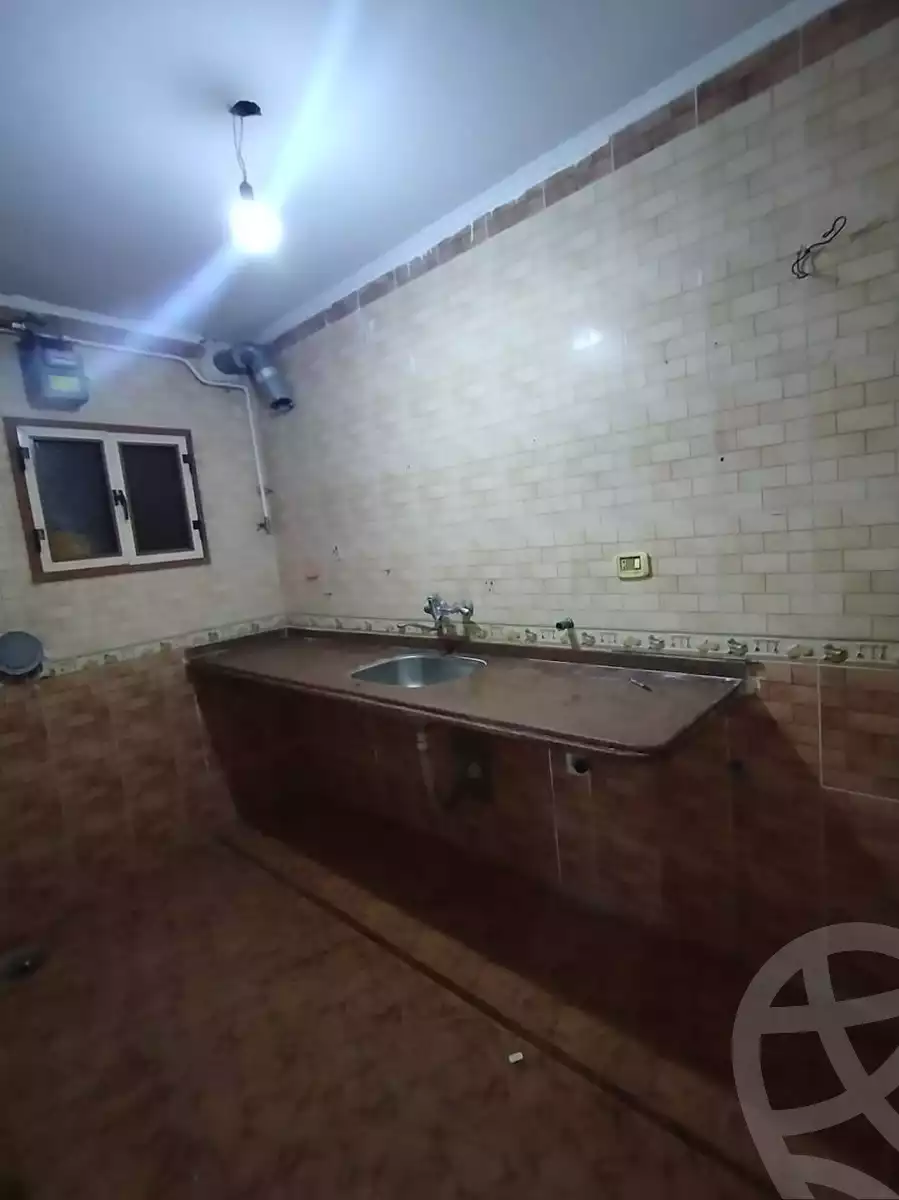 https://aqarmap.com.eg/ar/listing/5586584-for-rent-alexandria-l-jmy-lbytsh-el-hay-st