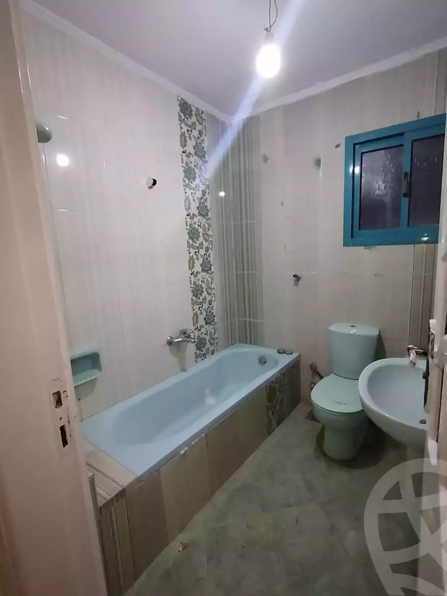 https://aqarmap.com.eg/ar/listing/5586584-for-rent-alexandria-l-jmy-lbytsh-el-hay-st