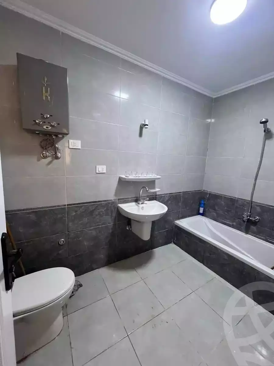 https://aqarmap.com.eg/en/listing/5587550-for-rent-cairo-mokattam-el-hadabah-el-wosta-el-mantaqa-el-khamsa