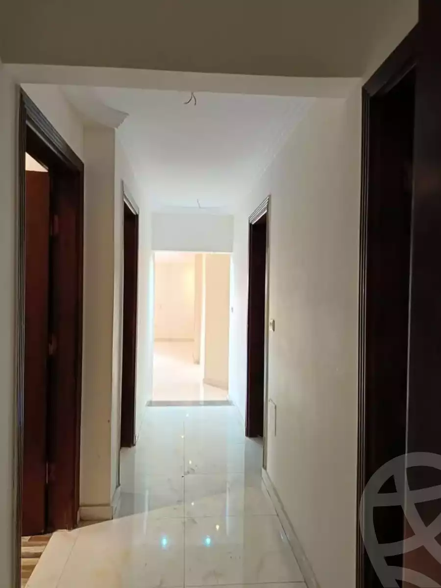 https://aqarmap.com.eg/ar/listing/5587773-for-rent-cairo-mokattam-lhdb-l-ly-manteqt-ganob-s