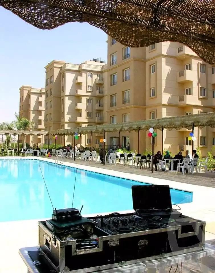 https://aqarmap.com.eg/en/listing/5589246-for-sale-cairo-6th-of-october-hadaeq-october-kmbwnd-fy-hdyq-ktwbr-town-view
