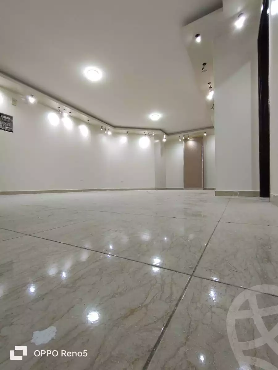 https://aqarmap.com.eg/ar/listing/5590080-for-sale-cairo-helwan-helwan-el-sharkeya-el-maraghi-st