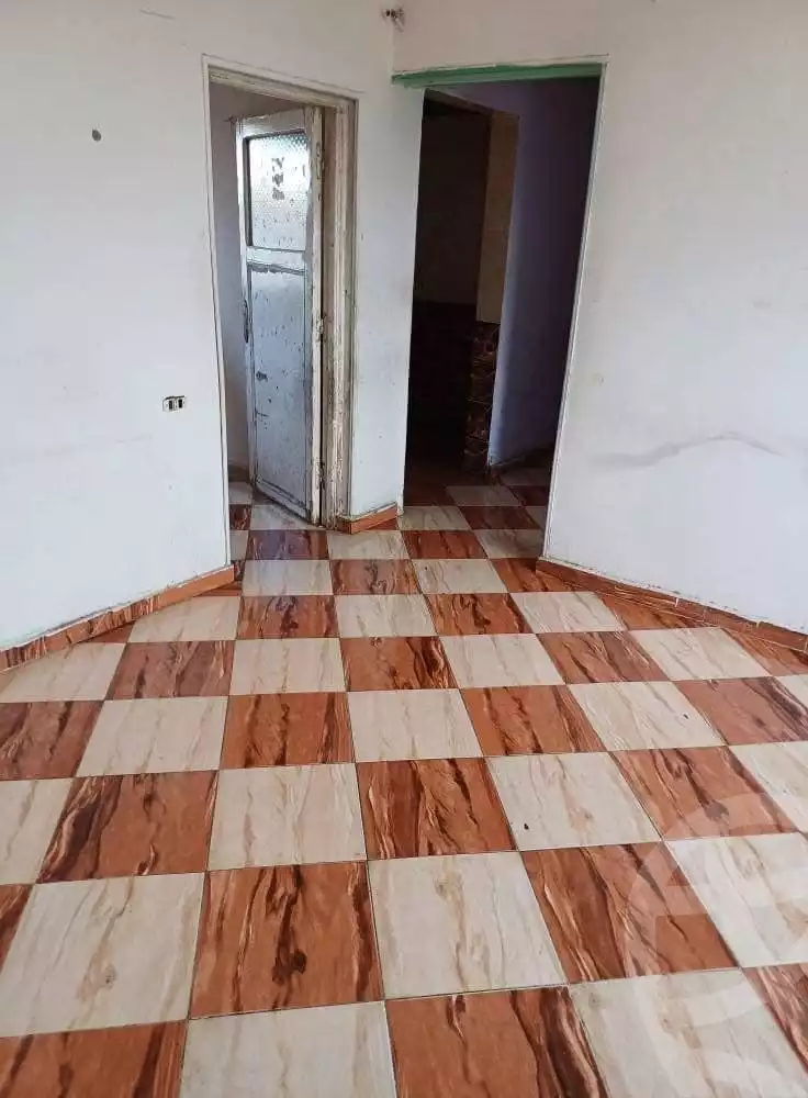 https://aqarmap.com.eg/en/listing/5590211-for-sale-cairo-15th-of-may-mjwr-32