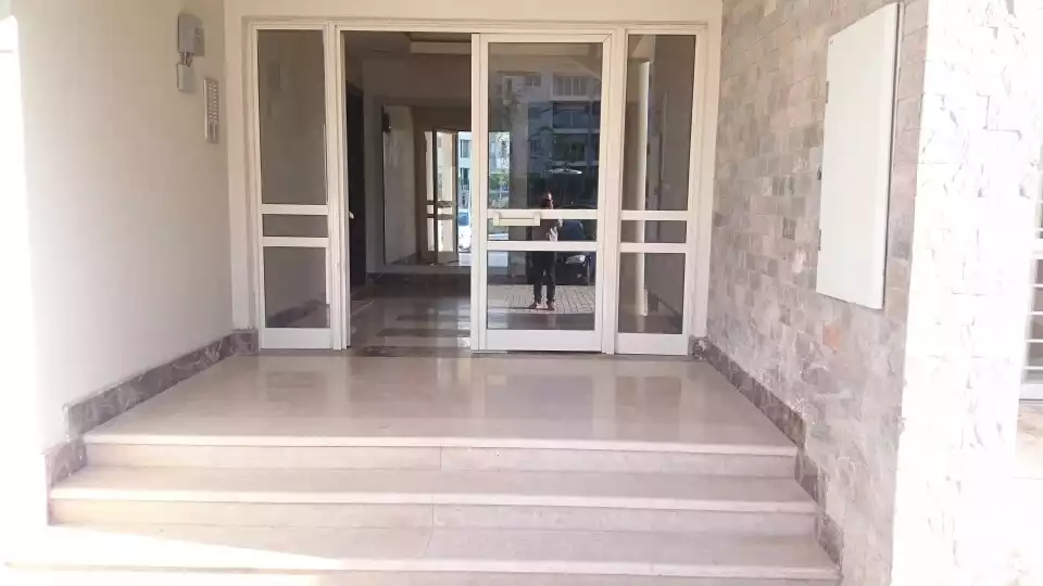 https://aqarmap.com.eg/ar/listing/5591467-for-sale-cairo-el-sheikh-zayed-city-compounds-dh-drys