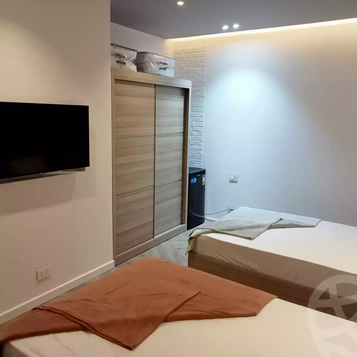 https://aqarmap.com.eg/en/listing/5591659-for-sale-cairo-el-sheikh-zayed-city-compounds-dh-drys