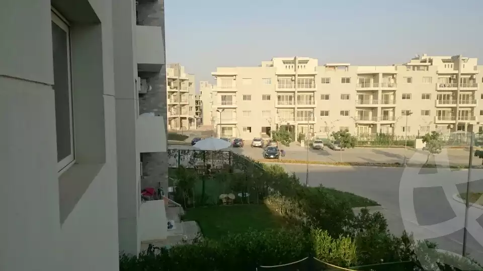 https://aqarmap.com.eg/en/listing/5591701-for-sale-cairo-el-sheikh-zayed-city-compounds-dh-drys