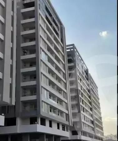 https://aqarmap.com.eg/ar/listing/5592893-for-sale-cairo-nasr-city-compounds-degla-landmark