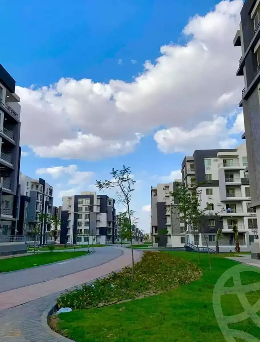 https://aqarmap.com.eg/ar/listing/5593405-for-sale-cairo-el-sheikh-zayed-city-compounds-dr-msr