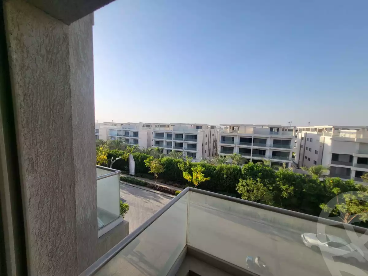 https://aqarmap.com.eg/en/listing/5593341-for-sale-cairo-new-cairo-compounds-galleria-moon-valley