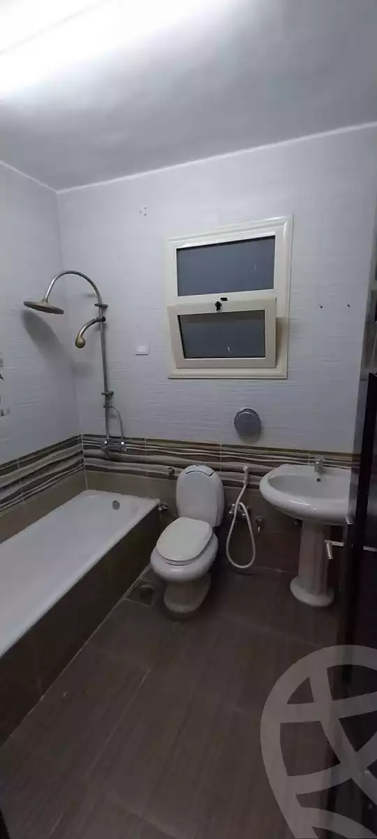 https://aqarmap.com.eg/ar/listing/5595895-for-rent-cairo-el-zaytun-lzytwn-lgrby-shr-lmsyry