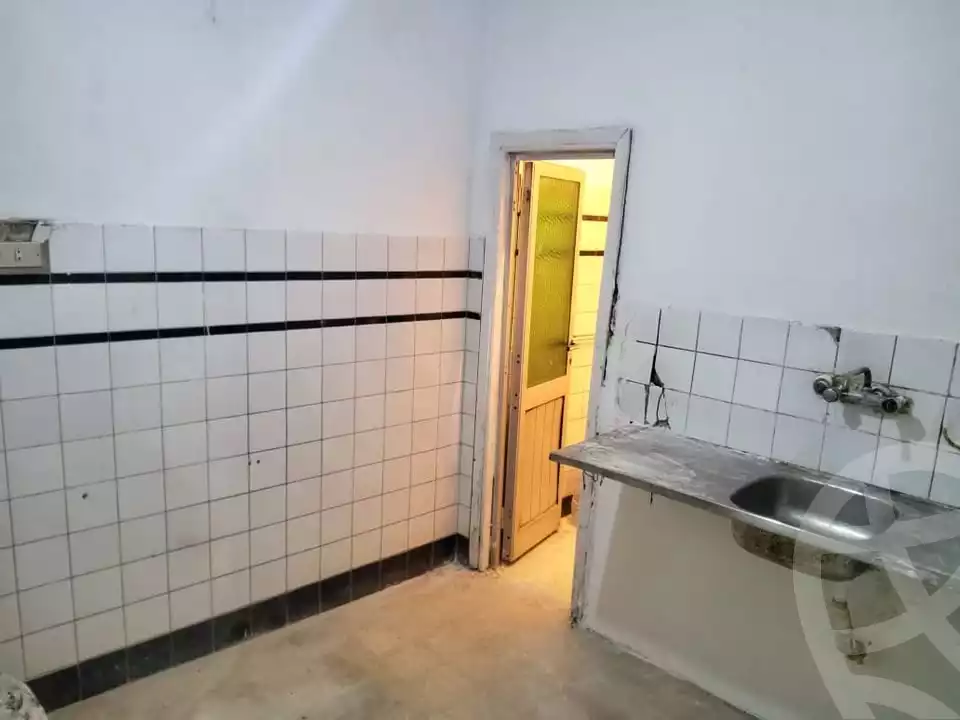 https://aqarmap.com.eg/en/listing/5596338-for-sale-alexandria-ganaklis