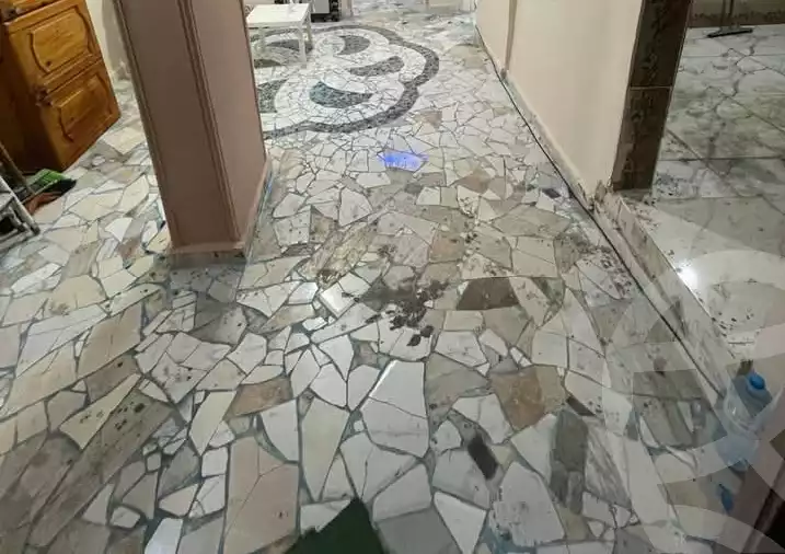 https://aqarmap.com.eg/en/listing/5916291-for-sale-alexandria-l-jmy-lbytsh-mecca-st