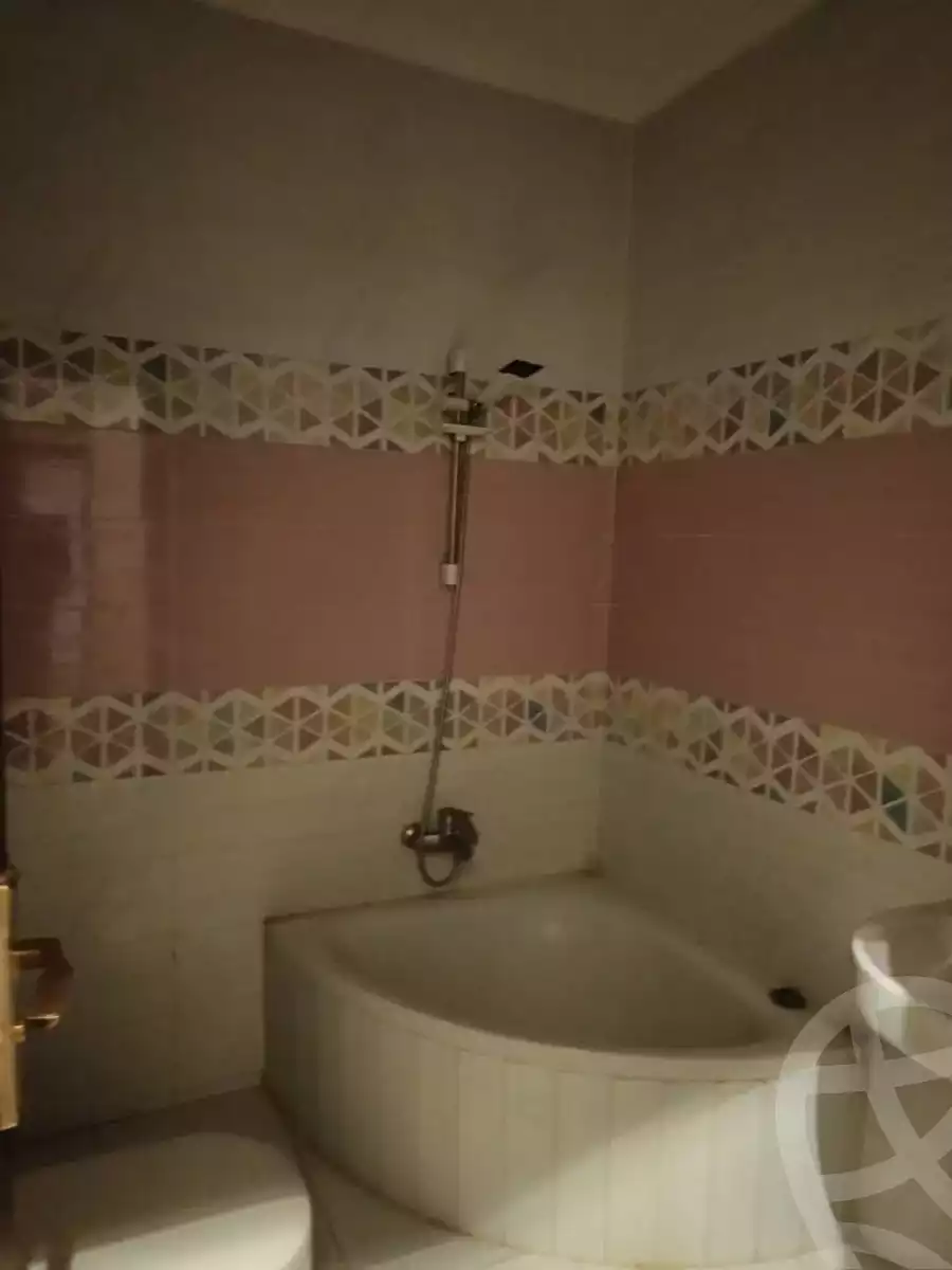 https://aqarmap.com.eg/en/listing/5598666-for-rent-cairo-mokattam-lhdb-l-ly-manteqt-ganob-s