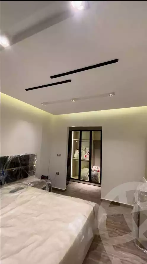 https://aqarmap.com.eg/en/listing/5915992-for-sale-cairo-mokattam-el-hadabah-el-wosta-compounds-vittoria-compound-seven-stars