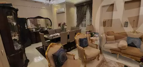 https://aqarmap.com.eg/en/listing/5599042-for-sale-cairo-6th-of-october-el-ahyaa-neighborhood-2nd-halab-st