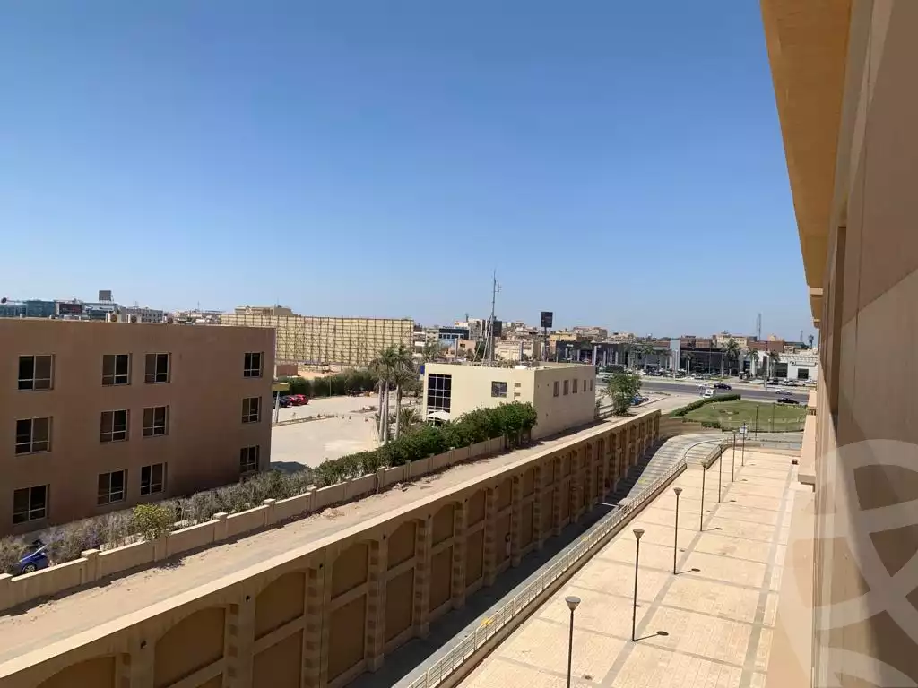 https://aqarmap.com.eg/en/listing/5599334-for-sale-cairo-el-sheikh-zayed-city-alex-cairo-desert-road-kmbwnd-fy-tryq-skndry-lshrwy