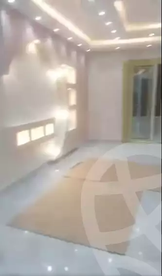 https://aqarmap.com.eg/ar/listing/5914866-for-sale-cairo-helwan-hadayek-helwan-nile-corniche-st