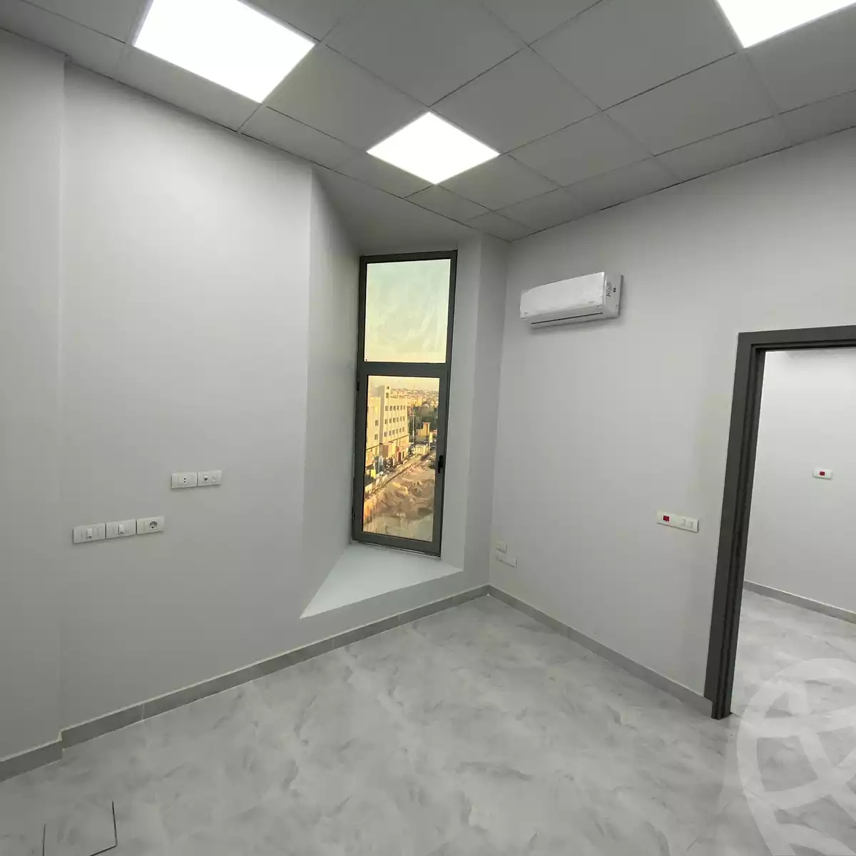 https://aqarmap.com.eg/en/listing/5599371-for-rent-cairo-el-sheikh-zayed-city-compounds-hayat-clinics-mall-al-fayoum-development