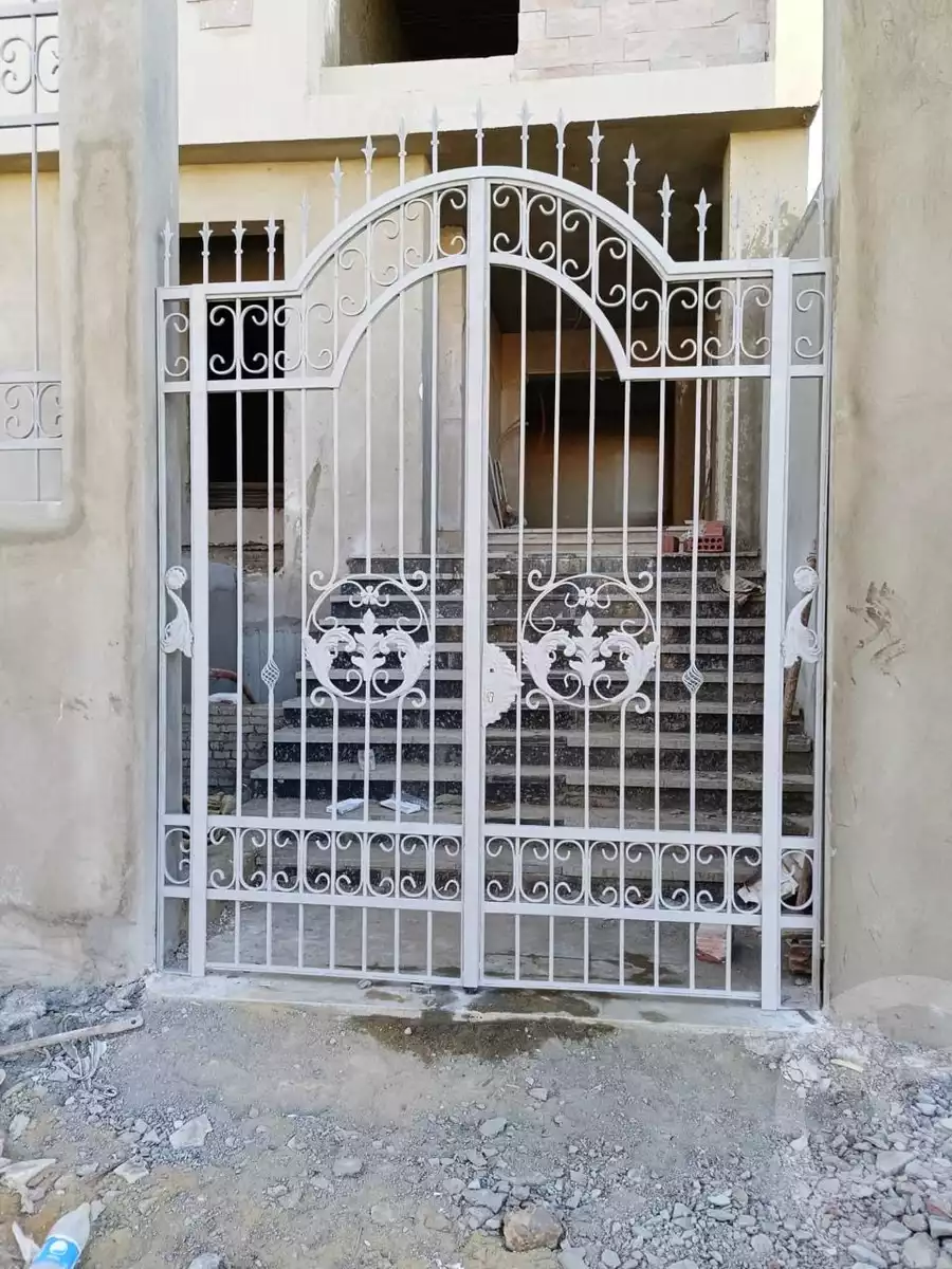 https://aqarmap.com.eg/en/listing/5599540-for-sale-cairo-new-cairo-bait-el-watan-eighth-neighborhood