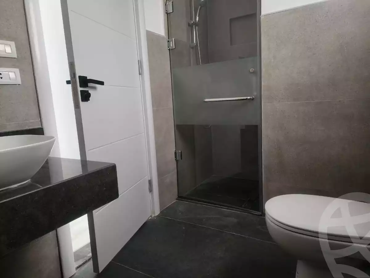 https://aqarmap.com.eg/en/listing/5599785-for-sale-cairo-new-cairo-compounds-galleria-moon-valley