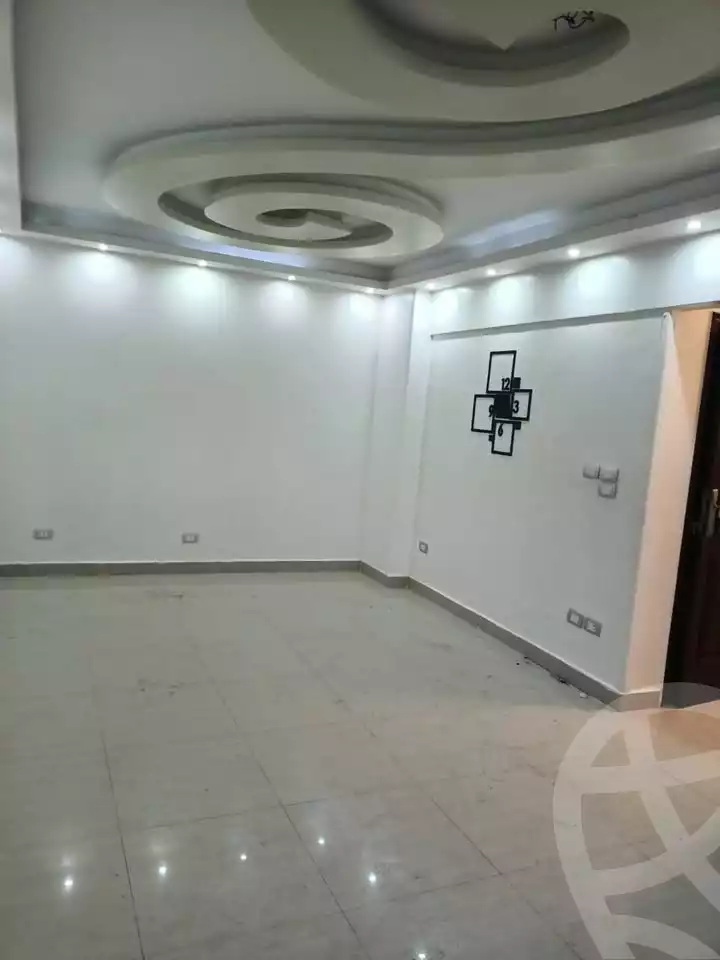 https://aqarmap.com.eg/ar/listing/5915553-for-sale-alexandria-zezenia
