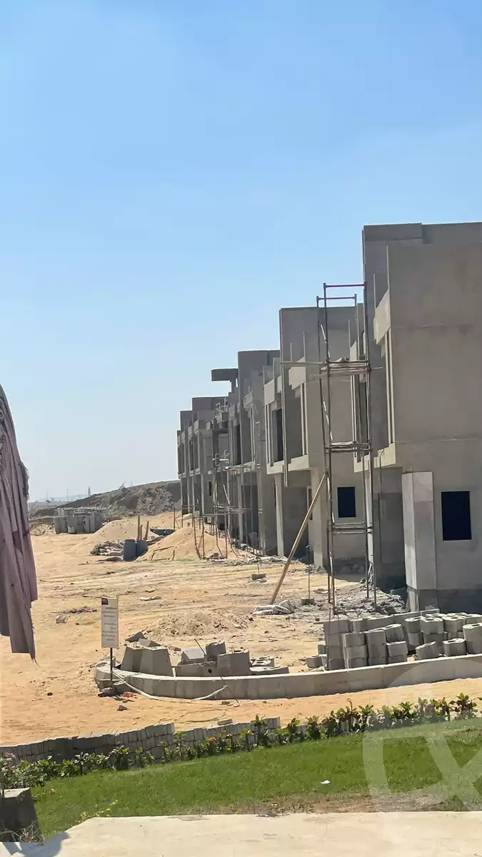 https://aqarmap.com.eg/en/listing/5600805-for-sale-cairo-el-sheikh-zayed-city-lshykh-zyd-ljdyd-v-levels-compound-dunes