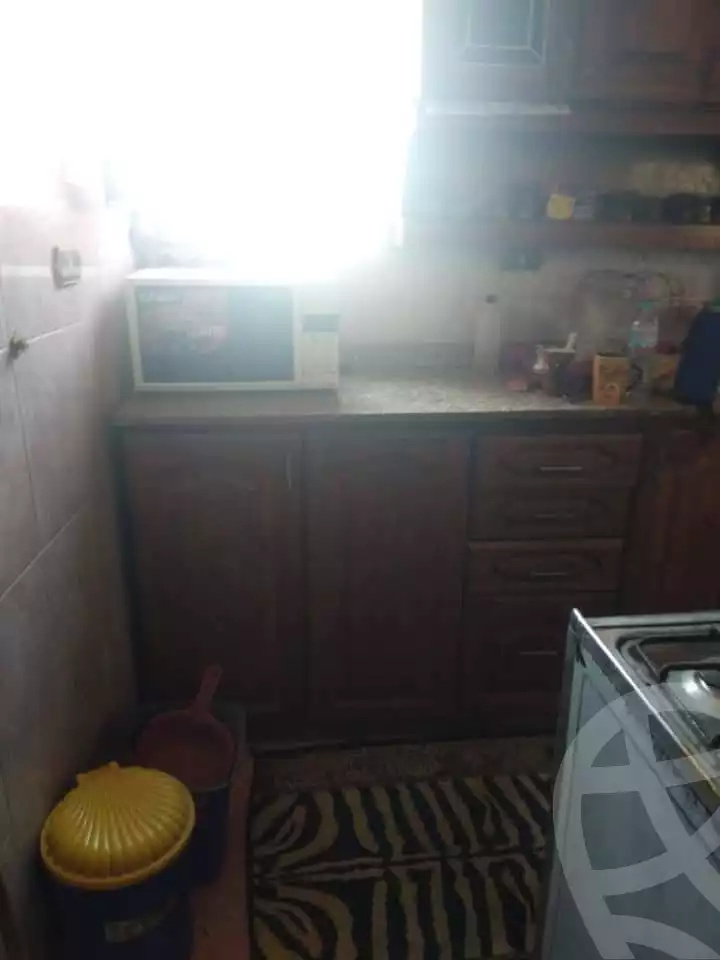 https://aqarmap.com.eg/ar/listing/5907388-for-sale-cairo-ain-shams-ain-shams-el-sharkia-afifi-effat-st