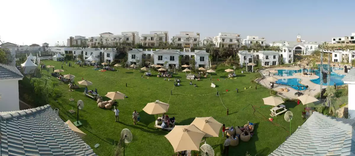 https://aqarmap.com.eg/en/listing/5603782-for-sale-cairo-new-cairo-compounds-mountain-view1-1-compound