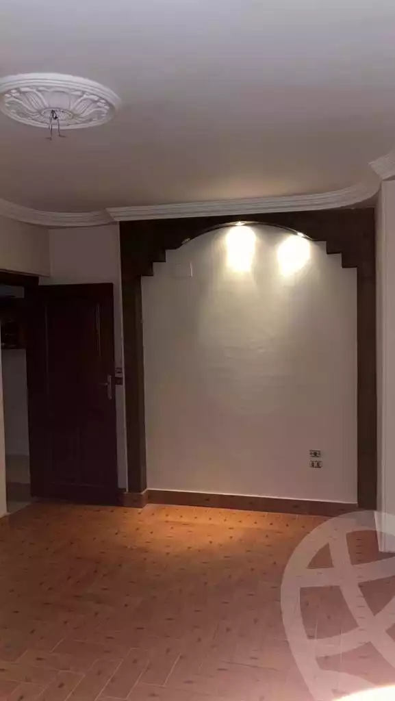 https://aqarmap.com.eg/en/listing/5604562-for-sale-cairo-el-haram-madkor