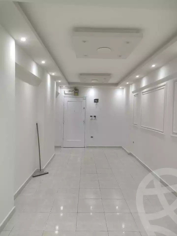 https://aqarmap.com.eg/ar/listing/5914094-for-sale-alexandria-sydy-bshr-sydy-bshr-bhry-shr-khld-bn-lwlyd