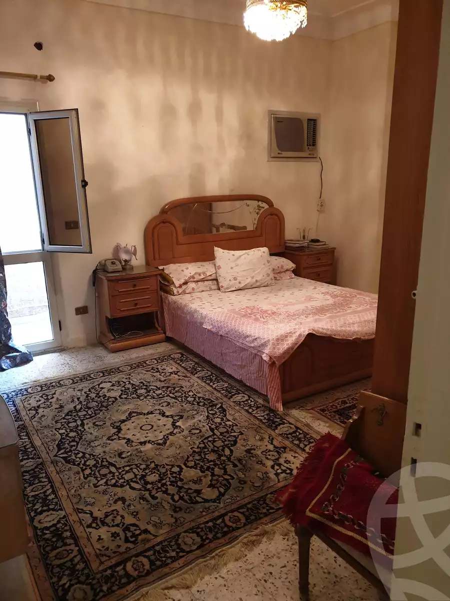 https://aqarmap.com.eg/en/listing/5605225-for-rent-alexandria-el-montazah