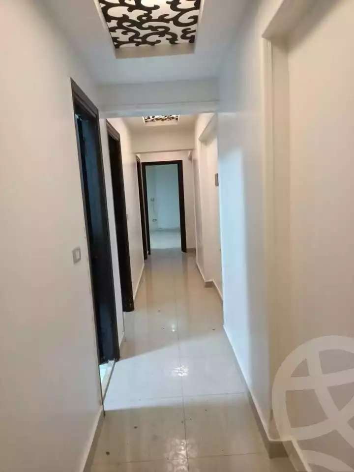 https://aqarmap.com.eg/en/listing/5908920-for-sale-alexandria-zezenia