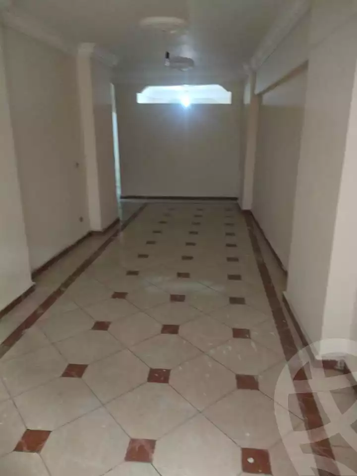 https://aqarmap.com.eg/ar/listing/5914114-for-sale-alexandria-sydy-bshr-sydy-bshr-qbly-mostafa-kamel-st