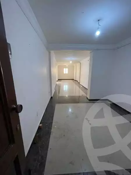 https://aqarmap.com.eg/en/listing/5905865-for-sale-alexandria-ganaklis