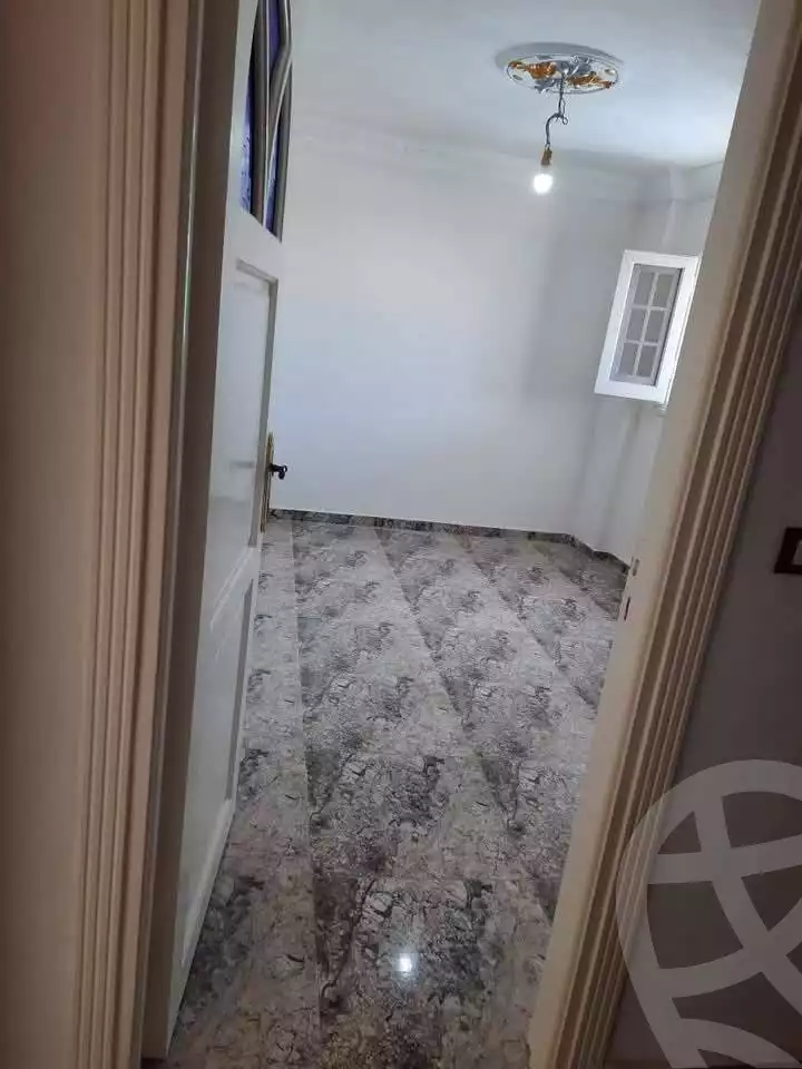 https://aqarmap.com.eg/ar/listing/5909469-for-sale-alexandria-l-jmy-lbytsh-el-hanafeya-st
