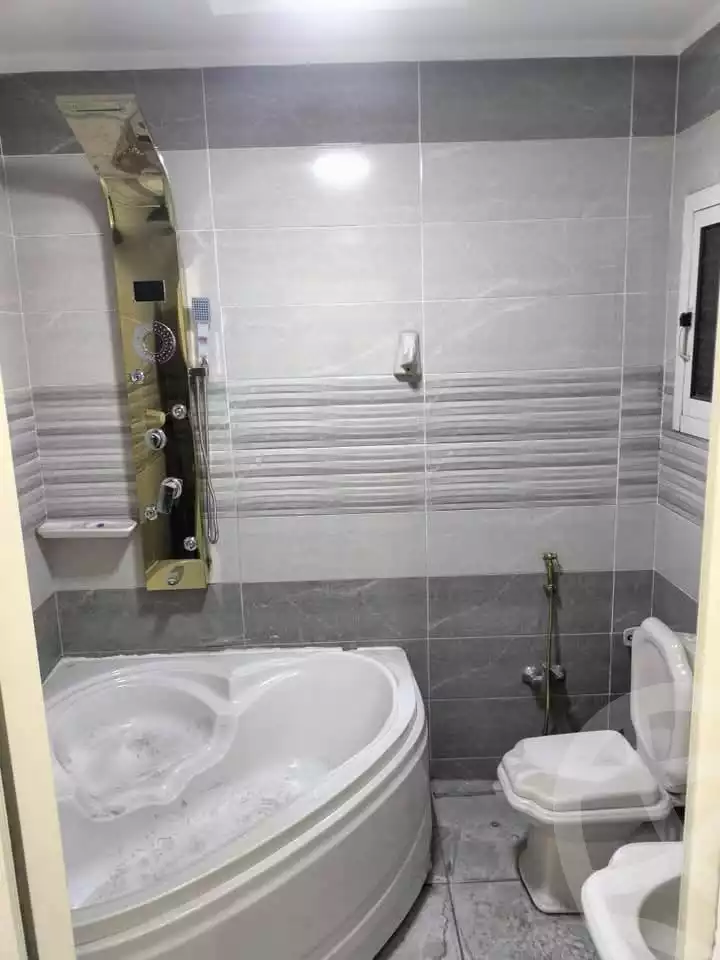 https://aqarmap.com.eg/en/listing/5909964-for-sale-cairo-el-haram-shareaa-khatem-el-morsalen