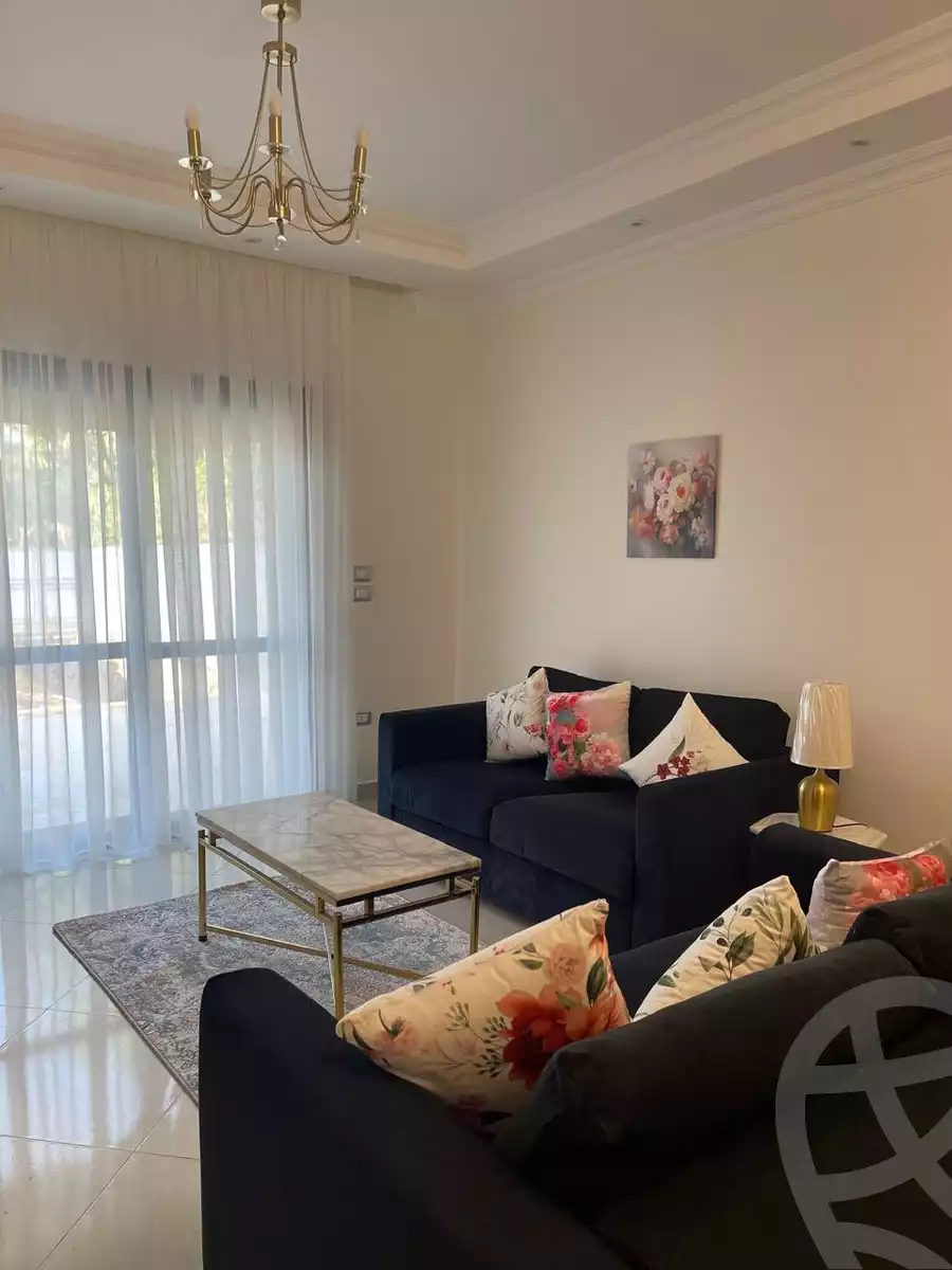 https://aqarmap.com.eg/ar/listing/5544533-for-rent-cairo-el-sheikh-zayed-city-compounds-kmbwnd-wyst-twn-swdyk