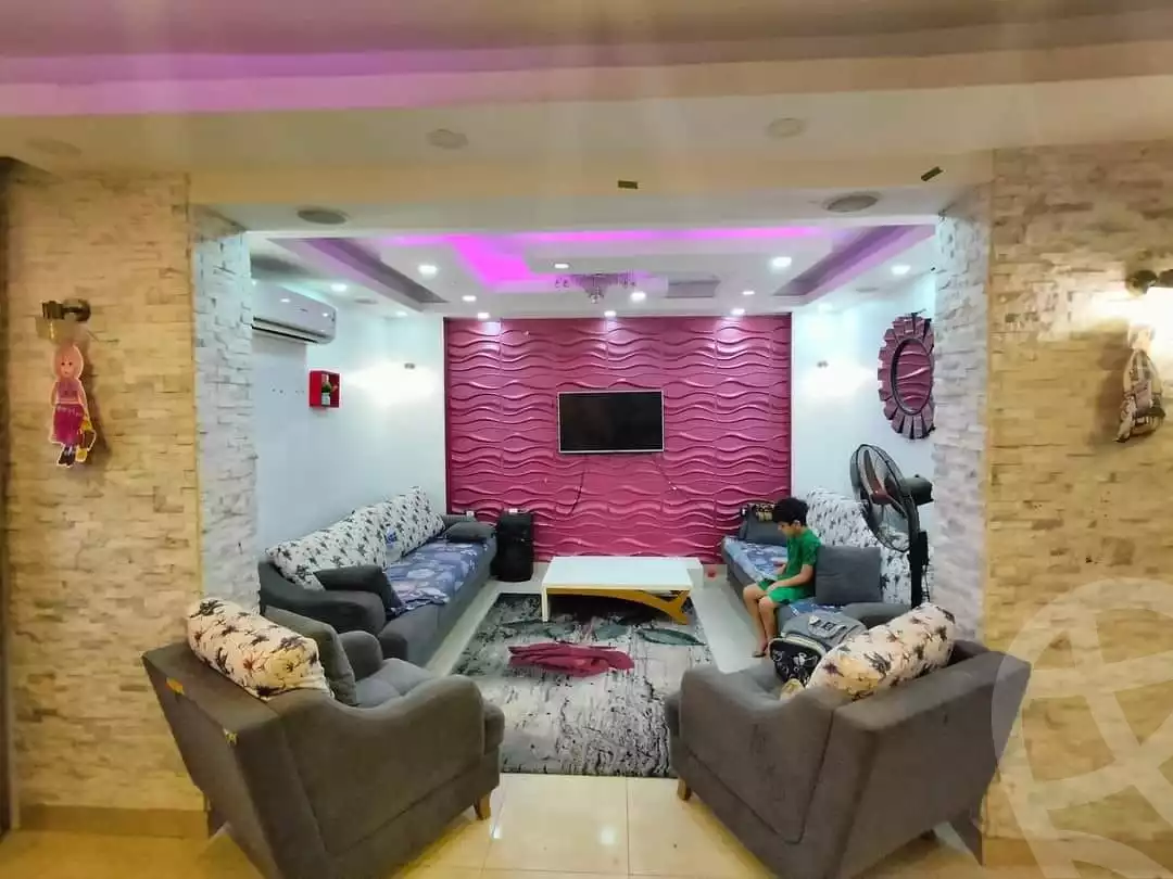 https://aqarmap.com.eg/en/listing/5912407-for-sale-cairo-ain-shams-ahmed-esmat-st