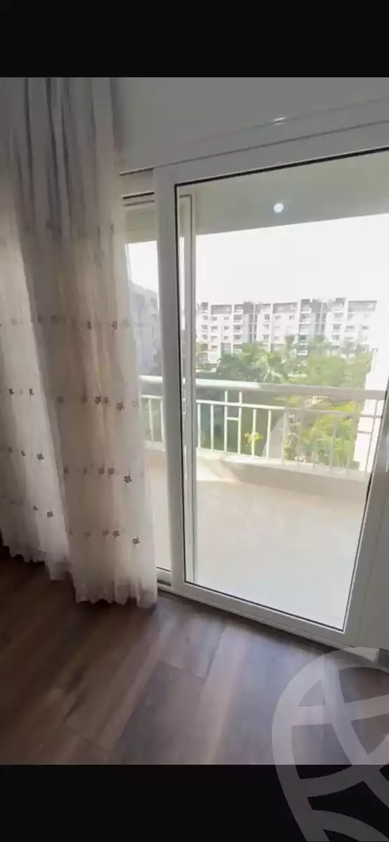 https://aqarmap.com.eg/ar/listing/5613779-for-sale-cairo-new-cairo-madinaty-cairo-mdynty-other-neighborhoods-in-madenty-madinaty-entrance-1